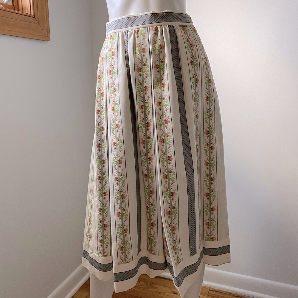 VINTAGE 80’s GEIGER Floral Cotton Skirt